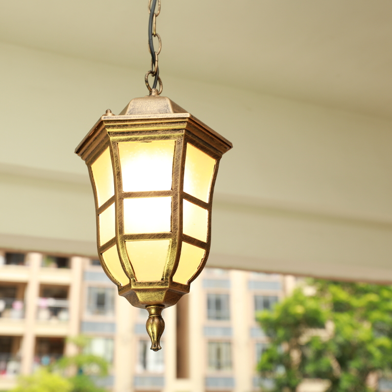 Lampe LED suspendue européenne - Outdoor Lighting Chandelier avis et prix